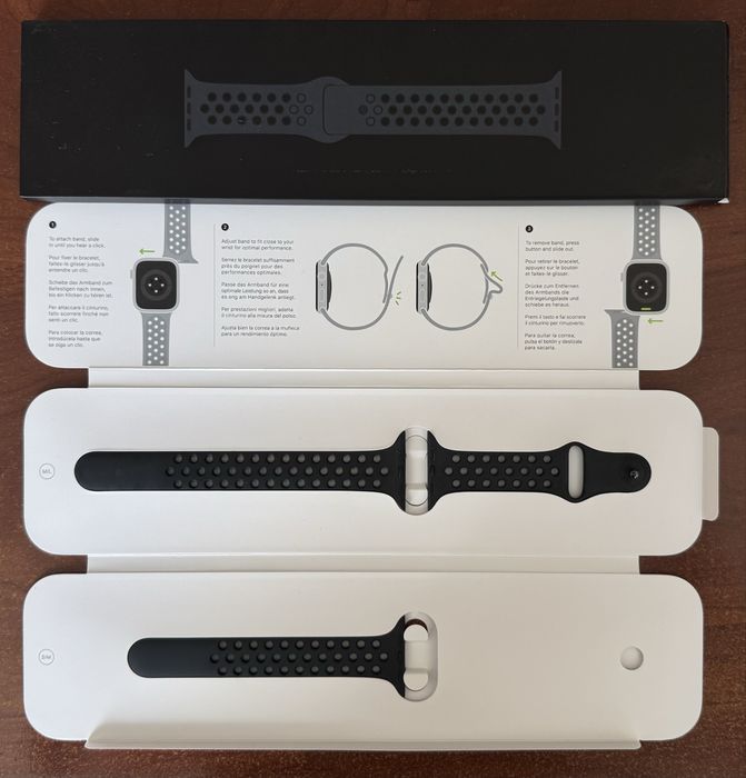 Apple Watch Series 7 45 mm Nike