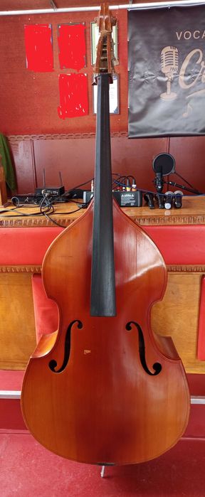 Контрабас. (МІК )срср