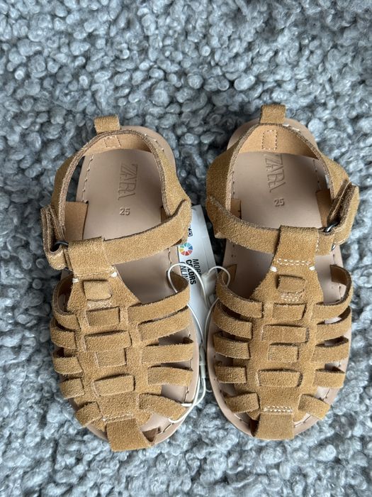 Nowe sandały Zara Kids z naturalnej skóry zamszowej – rozmiar 25