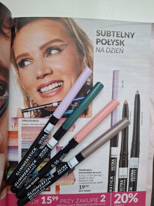 Avon kredki do oczu