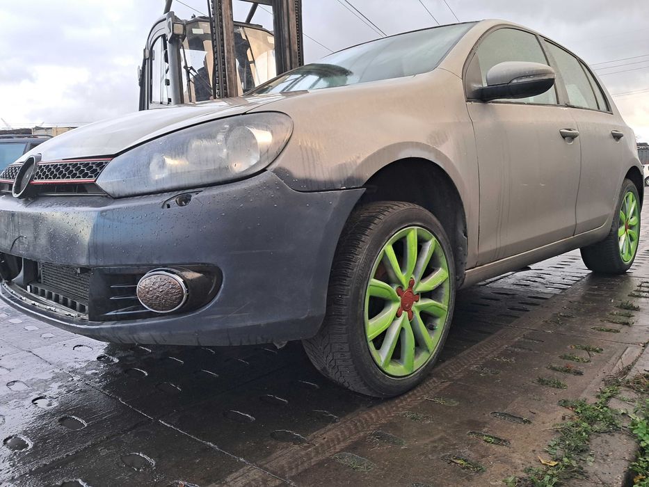 Golf VI na Części 2.0tdi CBDC 5 Drzwi Skrzynia LLL Alu 17 5 Drzwiowy