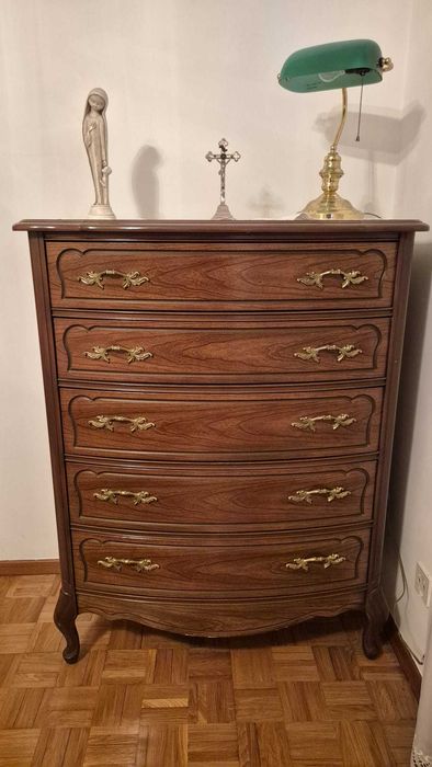 Camiseiro alto de 5 gavetas