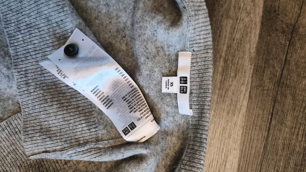 klasycny,prosty  kardigan UNIQLO 100% kaszmir