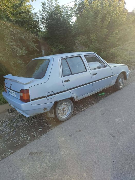 продам славуту 2004