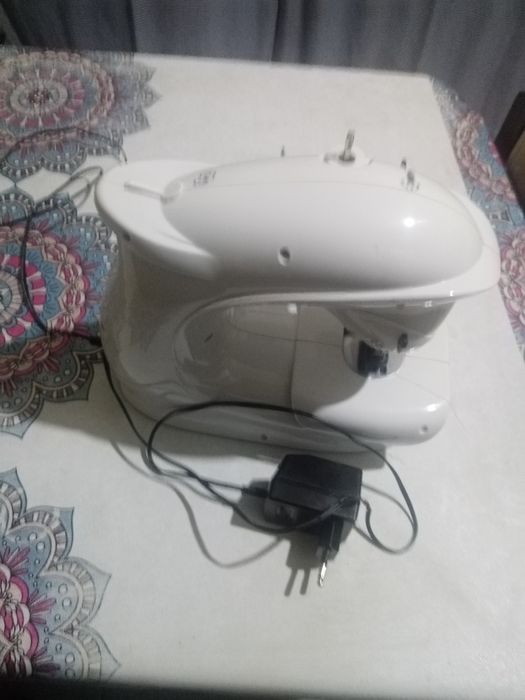 Máquina de costura