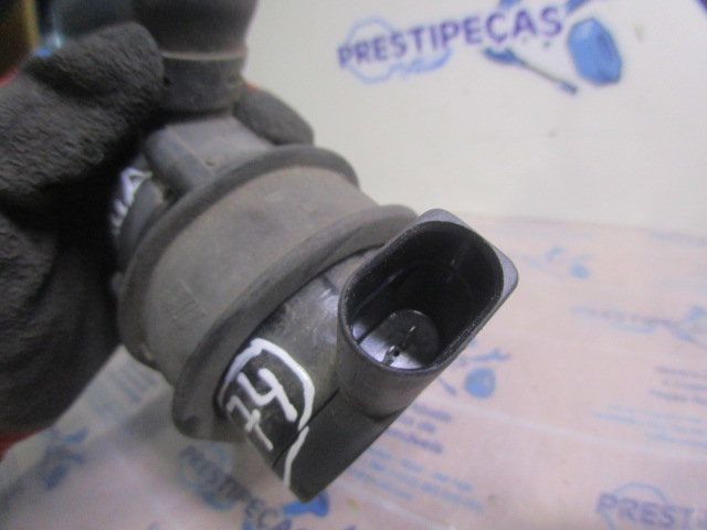 Bomba de água AUDI A4 (8D2, B5)