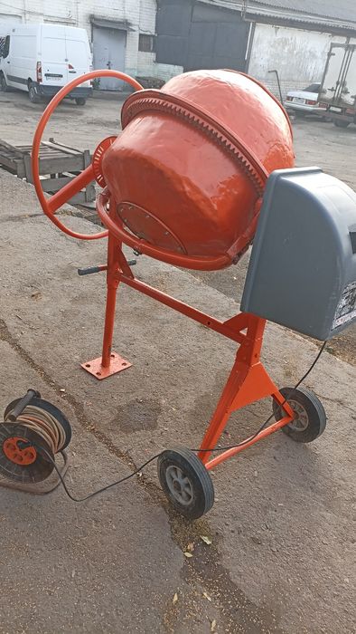 Прокат, оренда бетономішалки