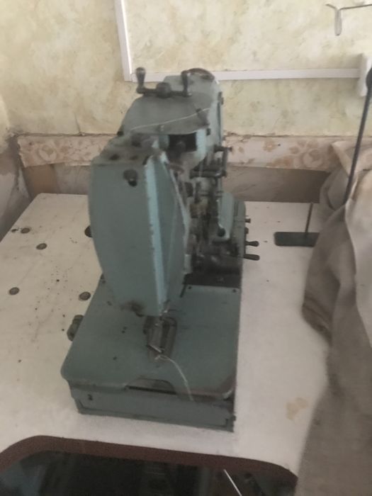 Петельная машинка