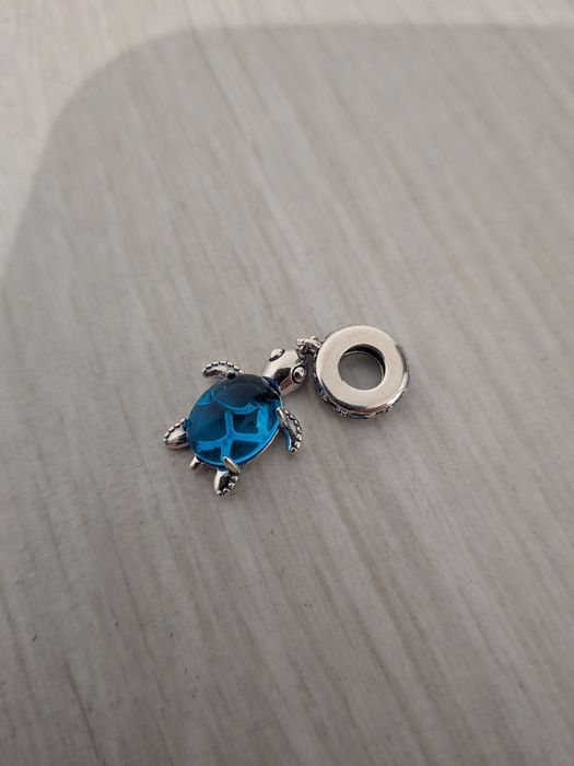Charms żółw niebieski