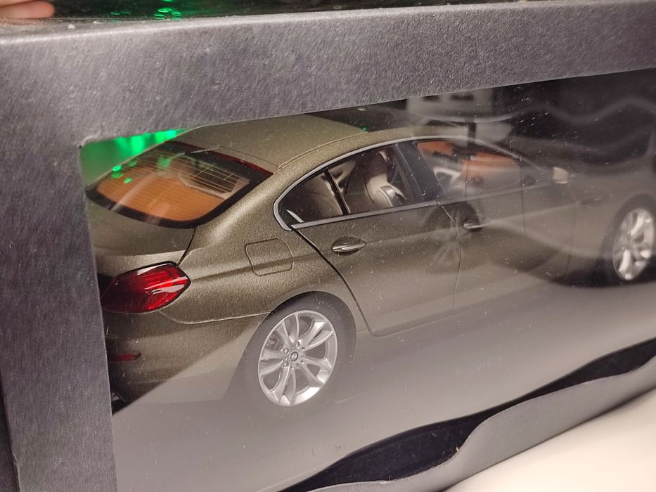 Моделі BMW 850i f13 Subaru impreza wrx sti 1/18 AutoArt Paragon