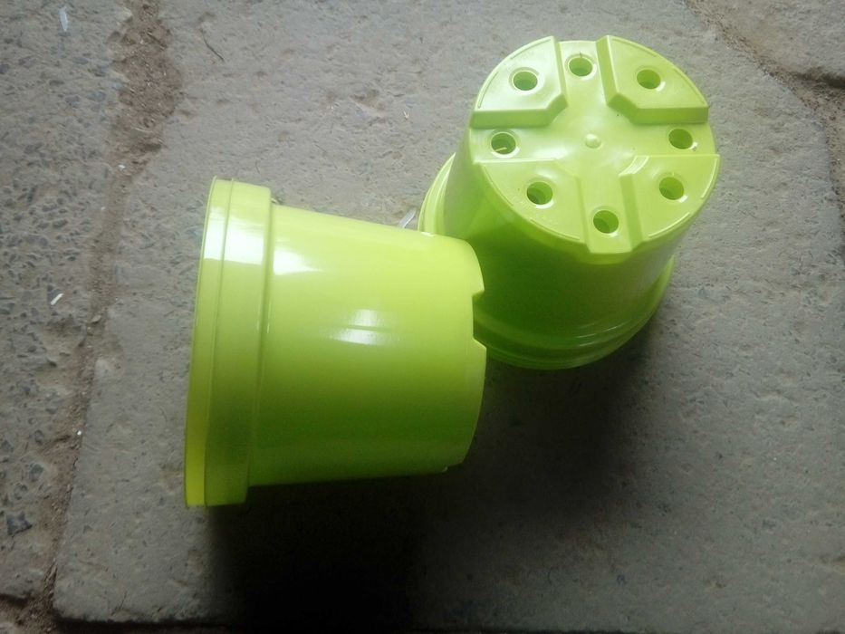 100 szt. Doniczka z polipropylenu zielon