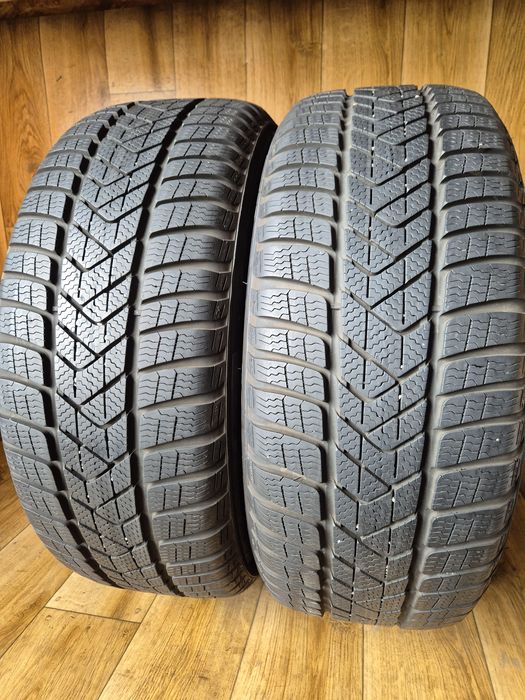 225/45/18 Pirelli para zima 7mm 2022r