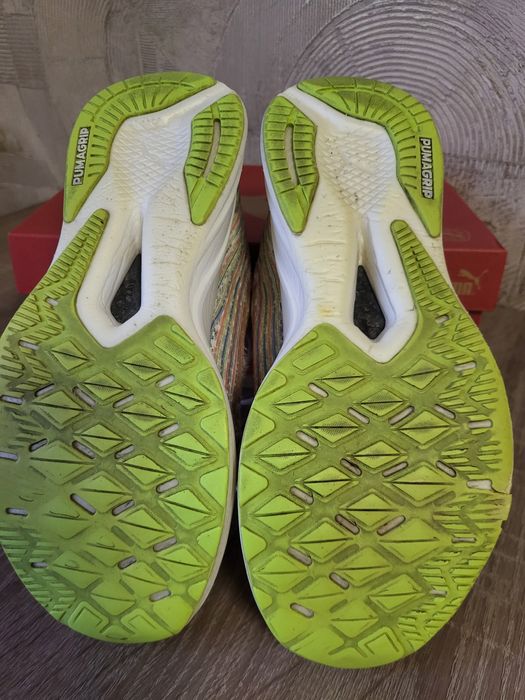 Фірмові кросівки Puma Deviate Nitro SP Running Shoes