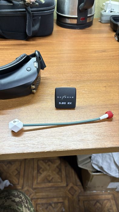 Продам окуляри Skyzone