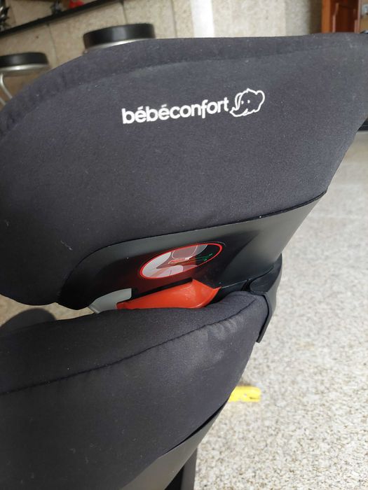 Cadeira auto Bebé Confort Grupo 2/3 Isofix