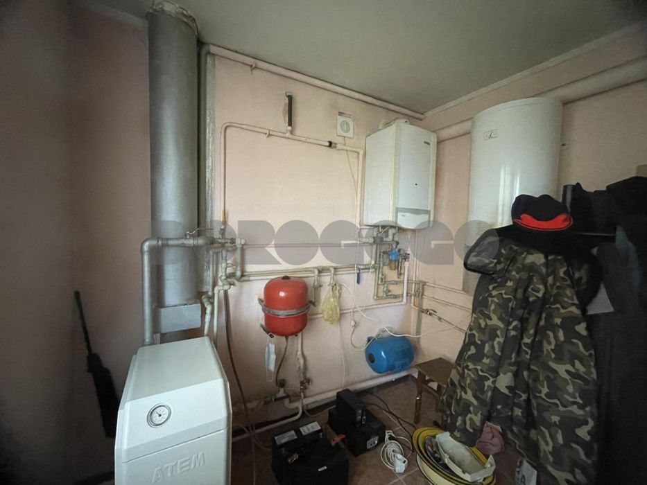 Продаж 2 пов котеджа з басейном  та гаражем!! м.Васильків