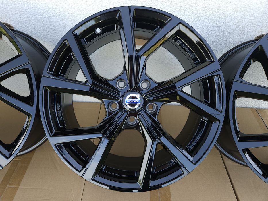 VOLVO 17 " Nowe 5x108 S60 V40 V60 C30 V70 S80 S40 V50 Felgi Czarne
