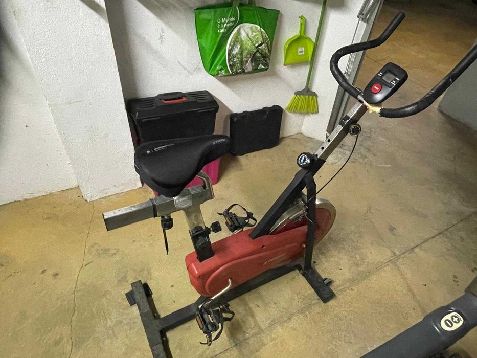 Ginásio Completo – Passadeira e Multi-Gym