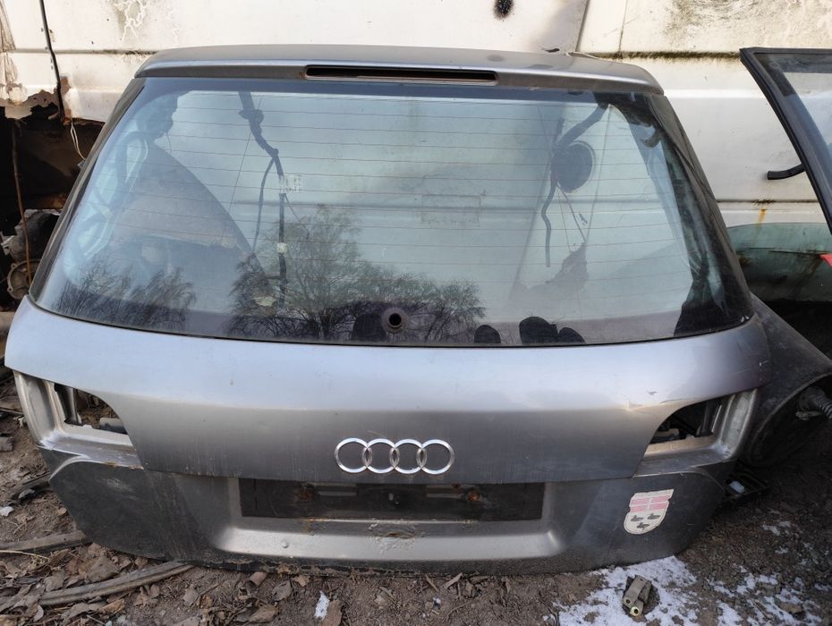 Ляда дверка audi a4 b7