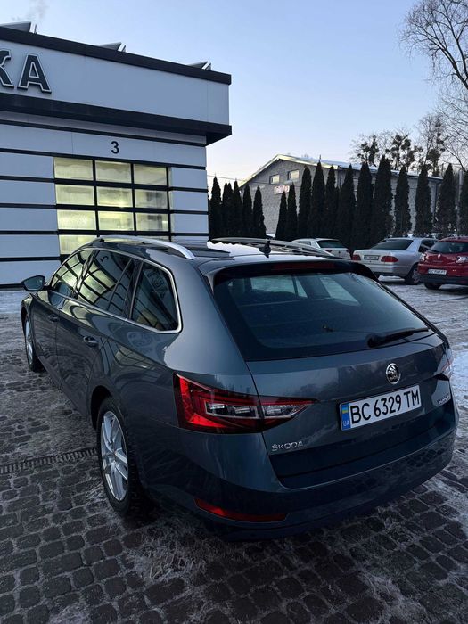 Skoda Superb 2018 2.0 TDI DSG