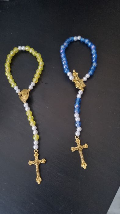 Feito por encomenda.  Feito a mão