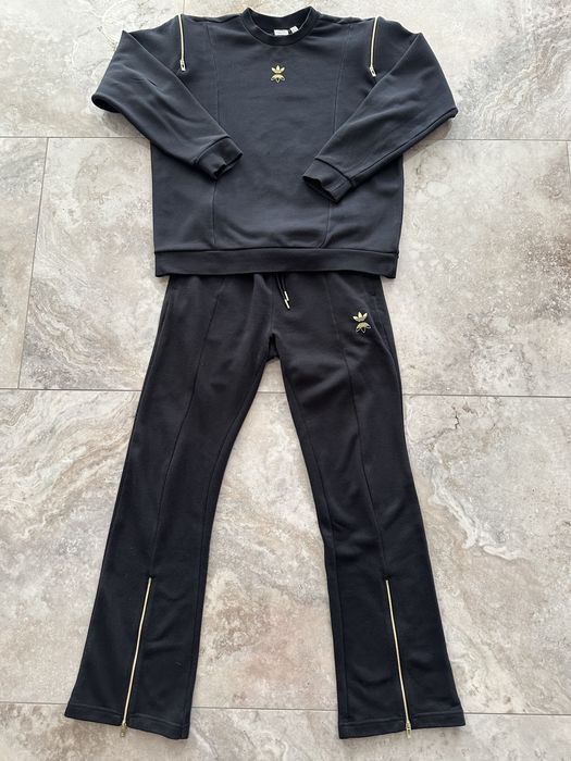 Оригінальний костюм adidas