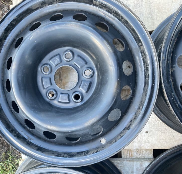 Felgi stalowe z kołpakami Toyota 15’ 5x114.3. Yaris, Auris, Corolla!