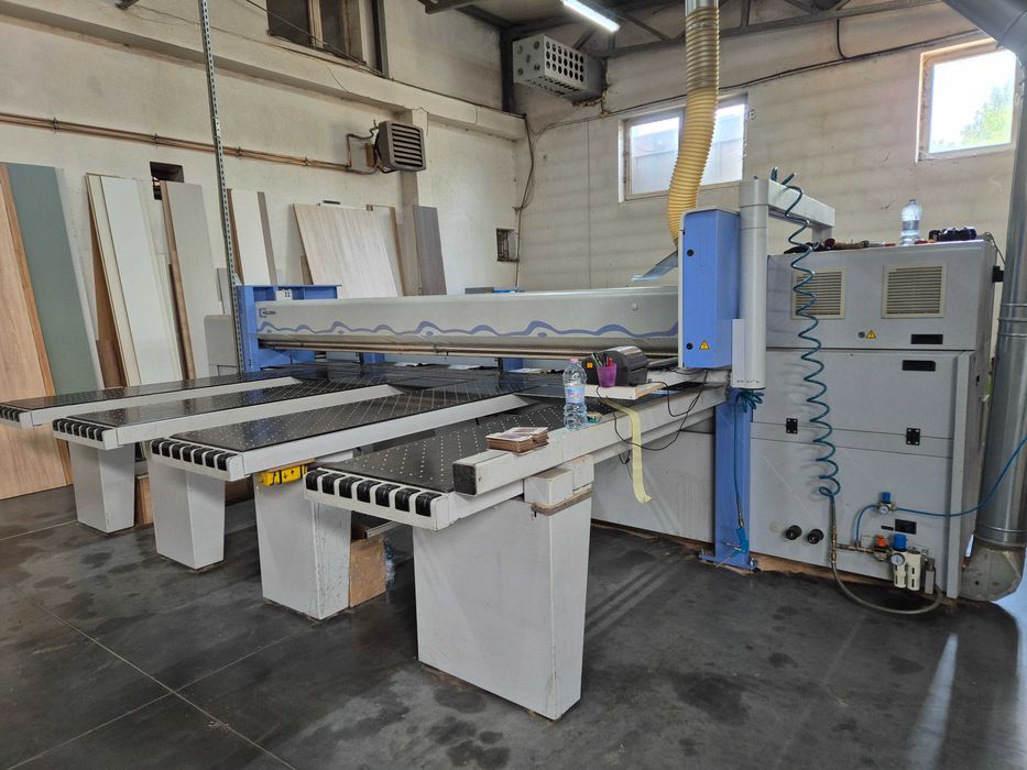 Pila panelowa HOLZMA HPP350