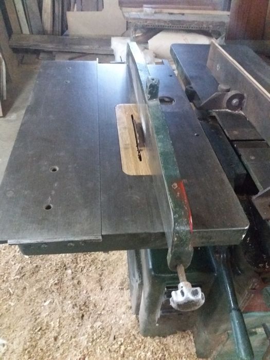 Maquina Universal Pinheiro UIR 350