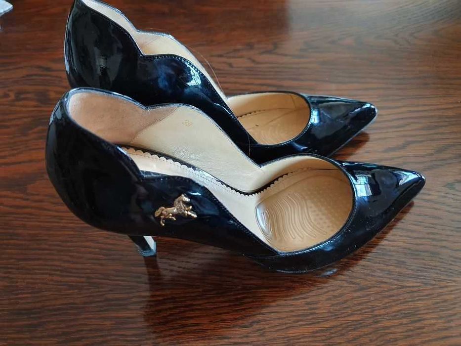 Cavalinhos, Sapatos usados uma manhã