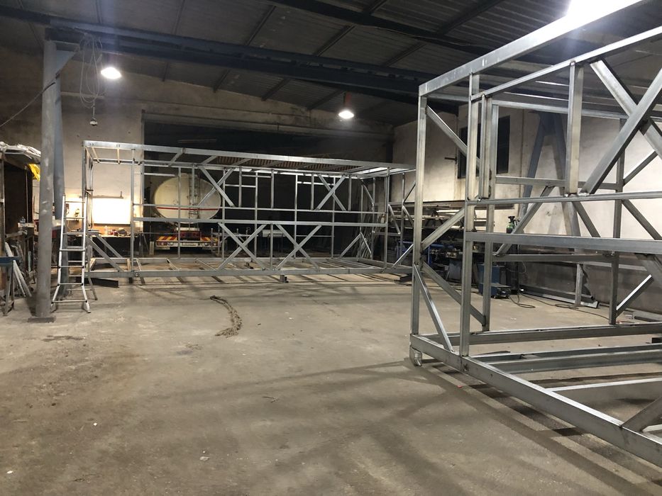 Modulos em aço galvanizado estrutural521691016588830721