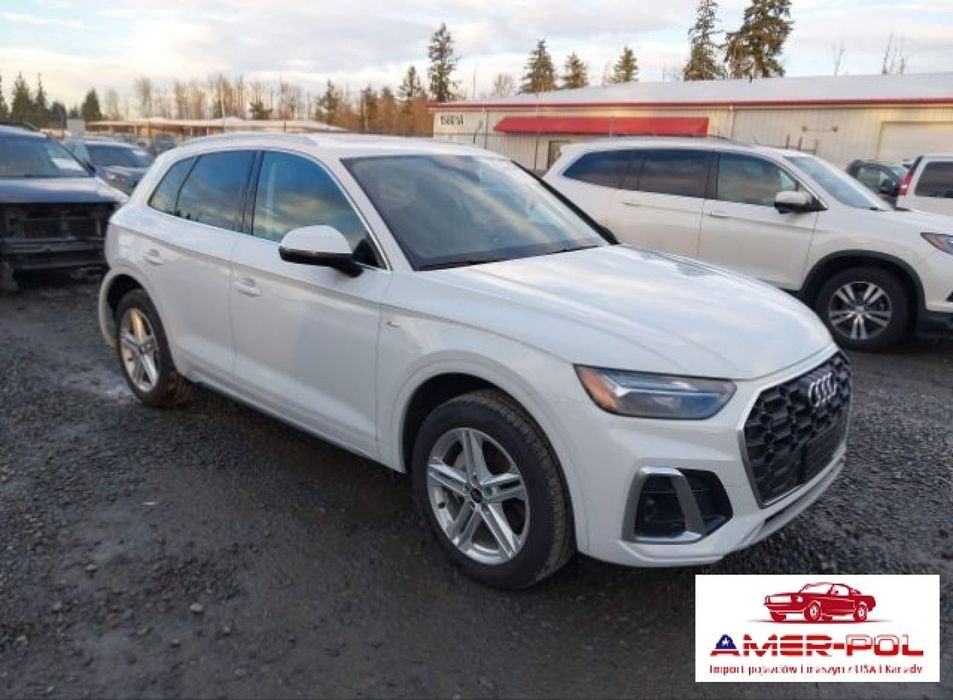 Audi Q5 2024r., S line Premium Plus 55 TFSI e quattro, od ubezpieczalni