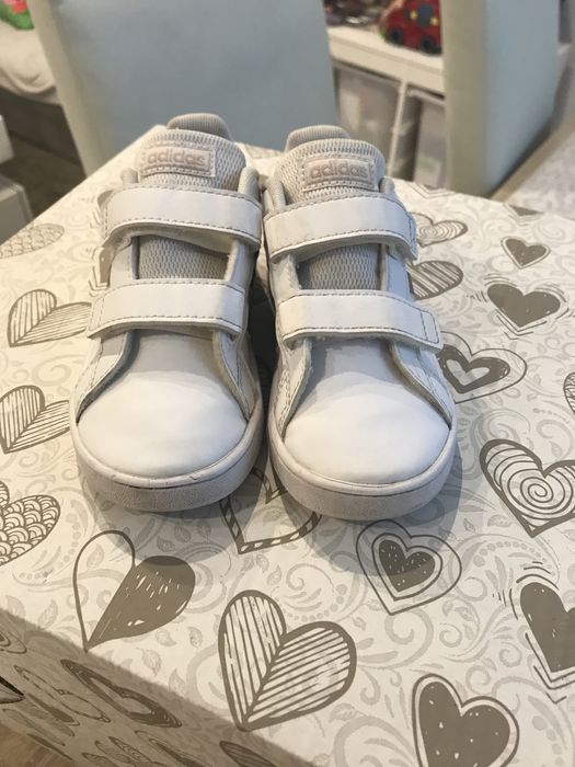 Sprzedam adidas rozmiar 26