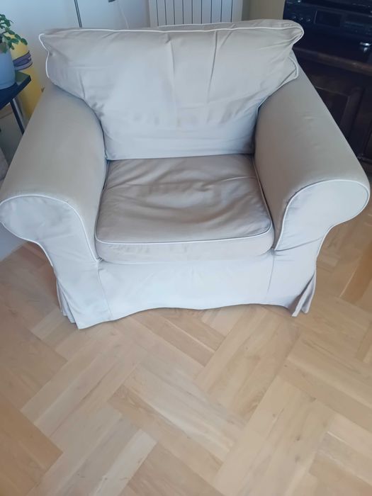 Fotel beżowy IKEA
