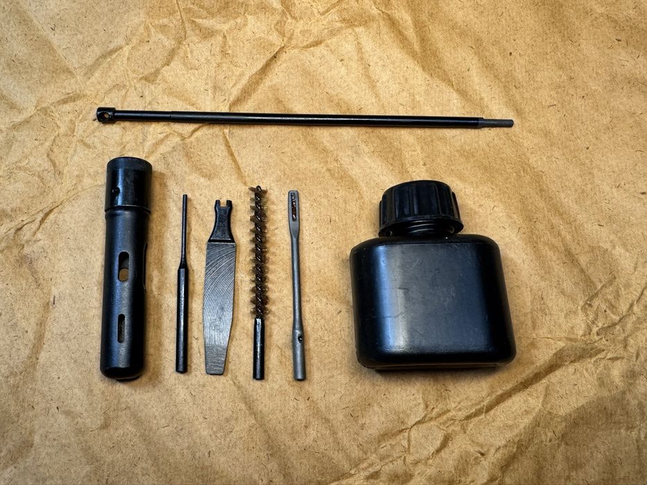 Комплект для АКСУ пенал 5.45, пластикова масльонка, шомпол з різьбою