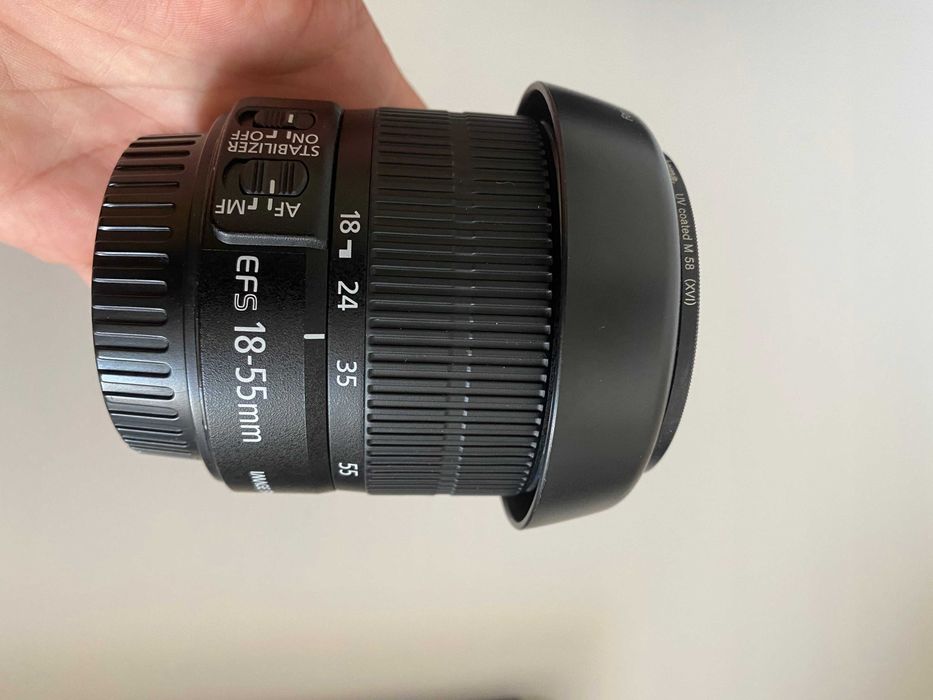 Objetiva CANON EFS 18-55 mm F/3.5-5.6 II  Nova