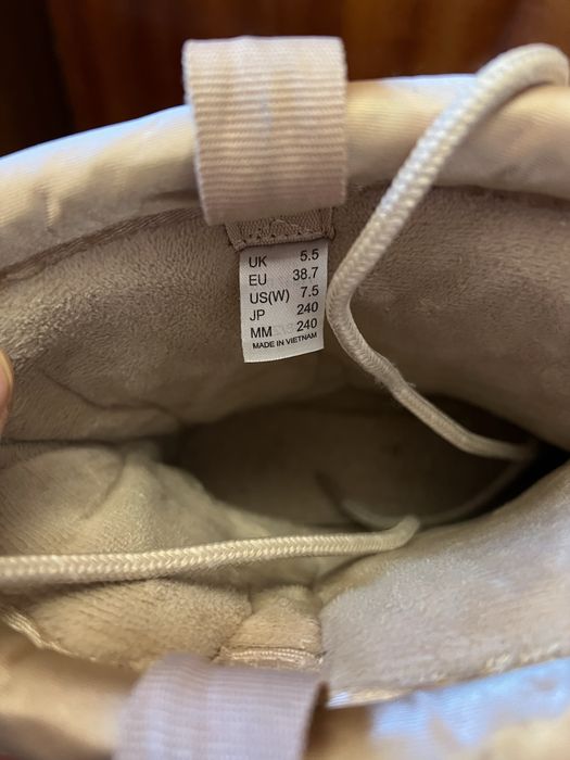 Helly Hansen жіночі дутіки сапожки 24см.