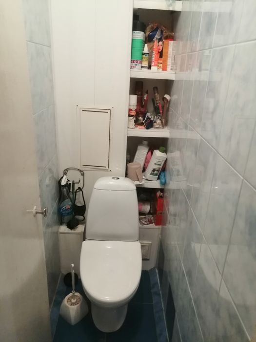 Сам 1  комнатную квартиру на Свитанке по улице Кропевницкого