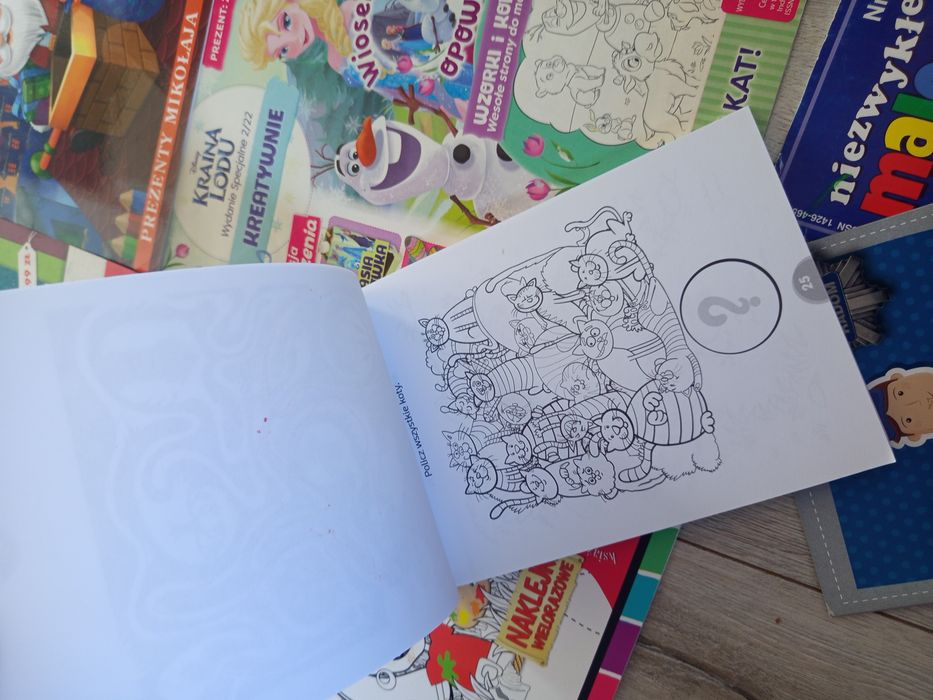 Zestaw kolorowanek dla dzieci 11 sztuk