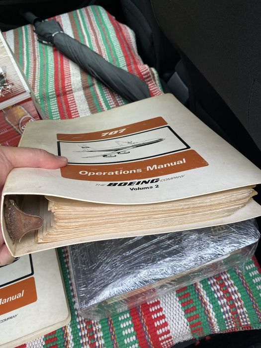 Manuais de Operaçoes Boeing 707 TAP