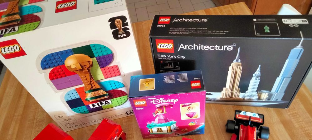 Legos diversos e selados