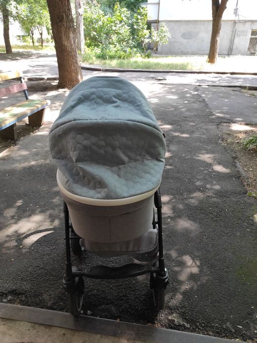 Коляска 2 в 1 нова