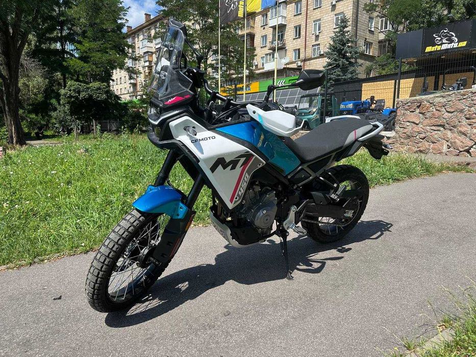 Мотоцикл CFMOTO 450MT +T-BOX