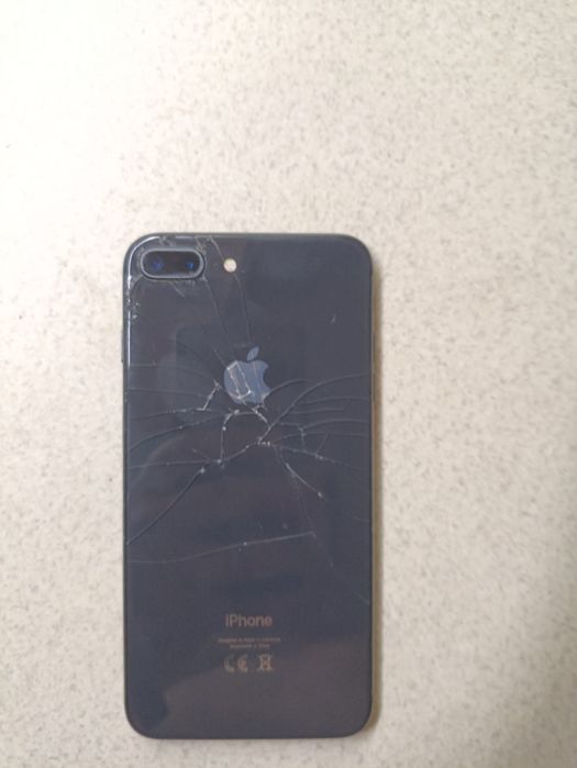 Iphone 8 plus 64gb