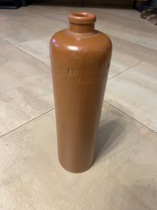 wazon ozdobny z kamionki