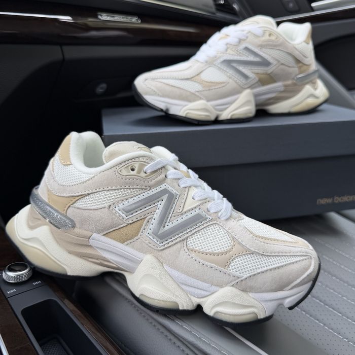 Жіночі кросівки нюбеланс бежеві замша New balance 9060 beige