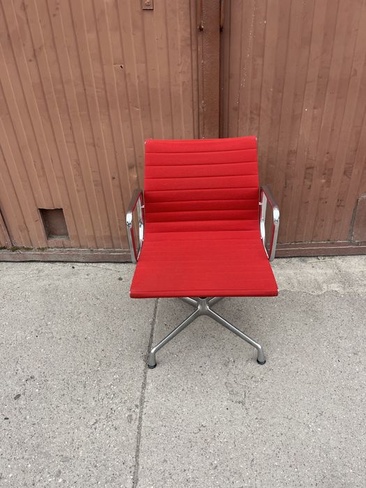 Krzesła fotele vitra ea 108 oryginalne