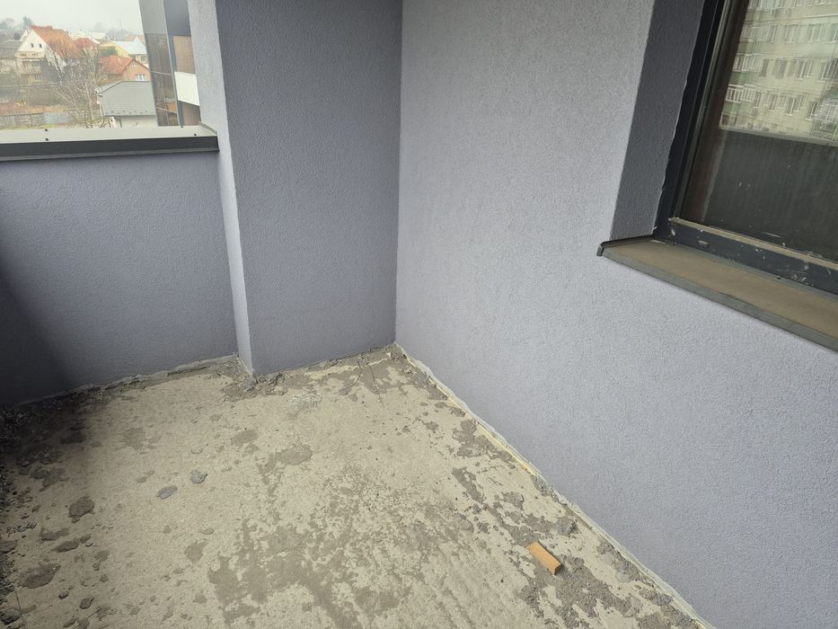 Продаж двох кімнатной квартири Росвигово.