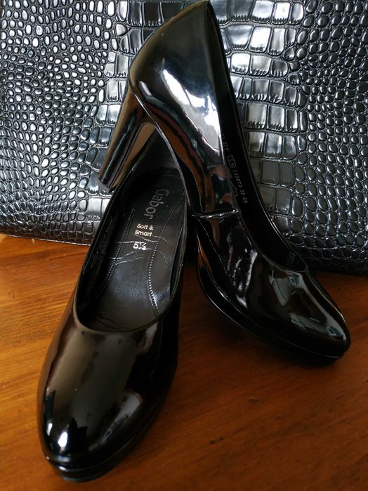 Ефектні чорні лаковані весільні туфлі від Gabor на підборах 38,5р_25см