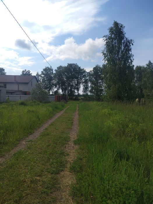 Продам 10 соток ДК Родзинка.